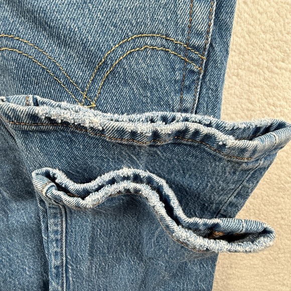 Levi's 501 Original Fit‎ Jeans Womens 27x30 Blue Denim Distressed Straight Leg - Picture 8 of 8